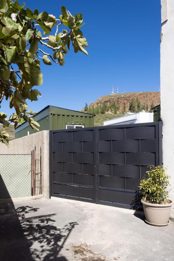 Las Latas Del Almendro 3 Santiago Del Teide Luaran gambar